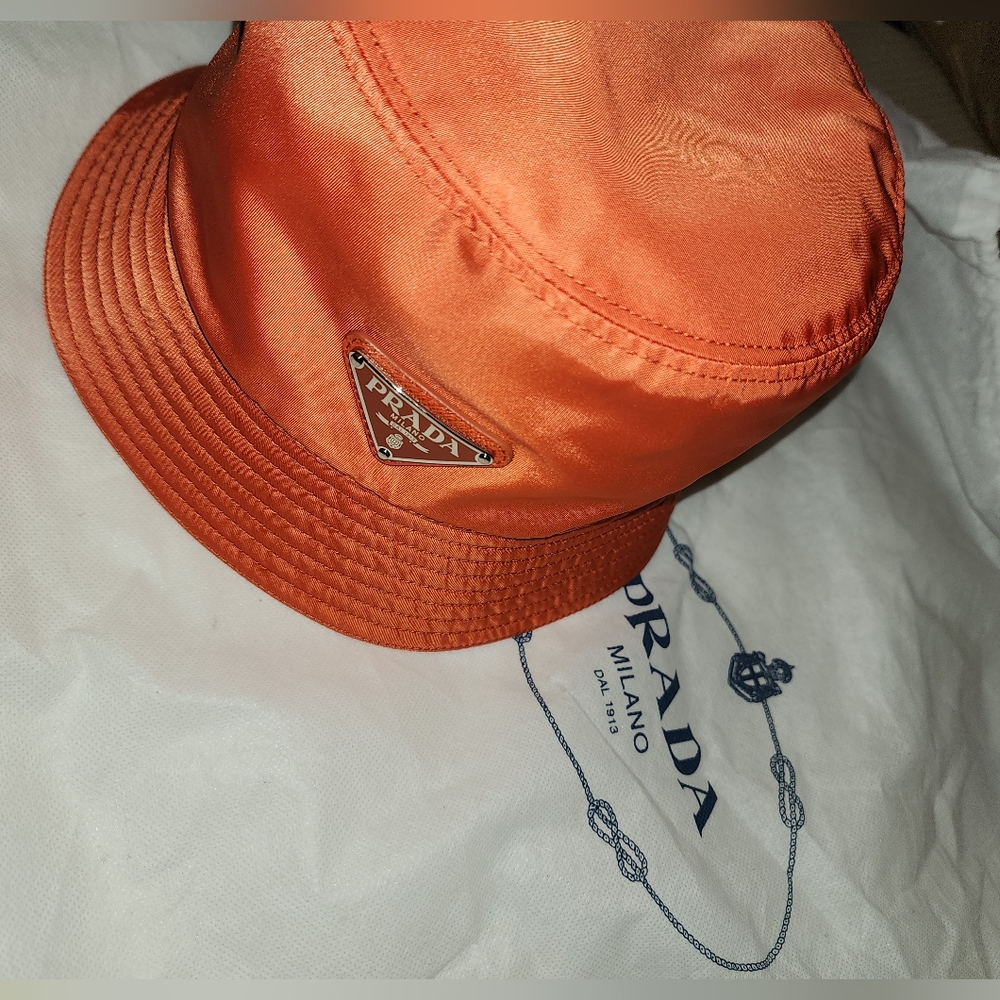 Prada re nylon bucket hat